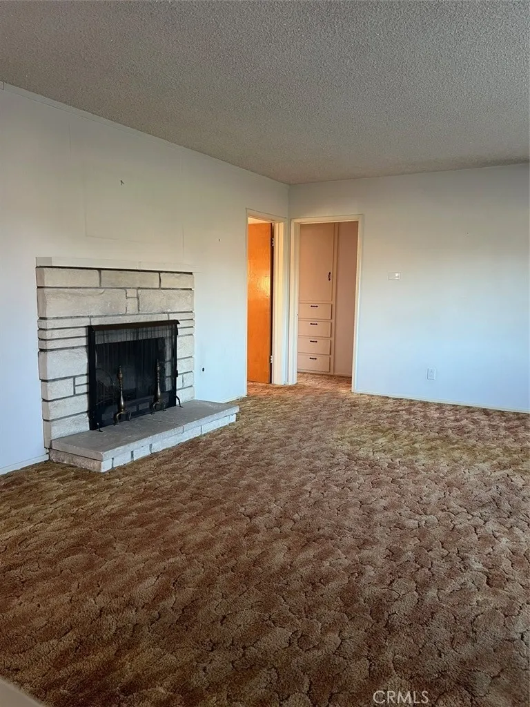 17375 Tullock Street, Bloomington, California 92316 home-pic-7