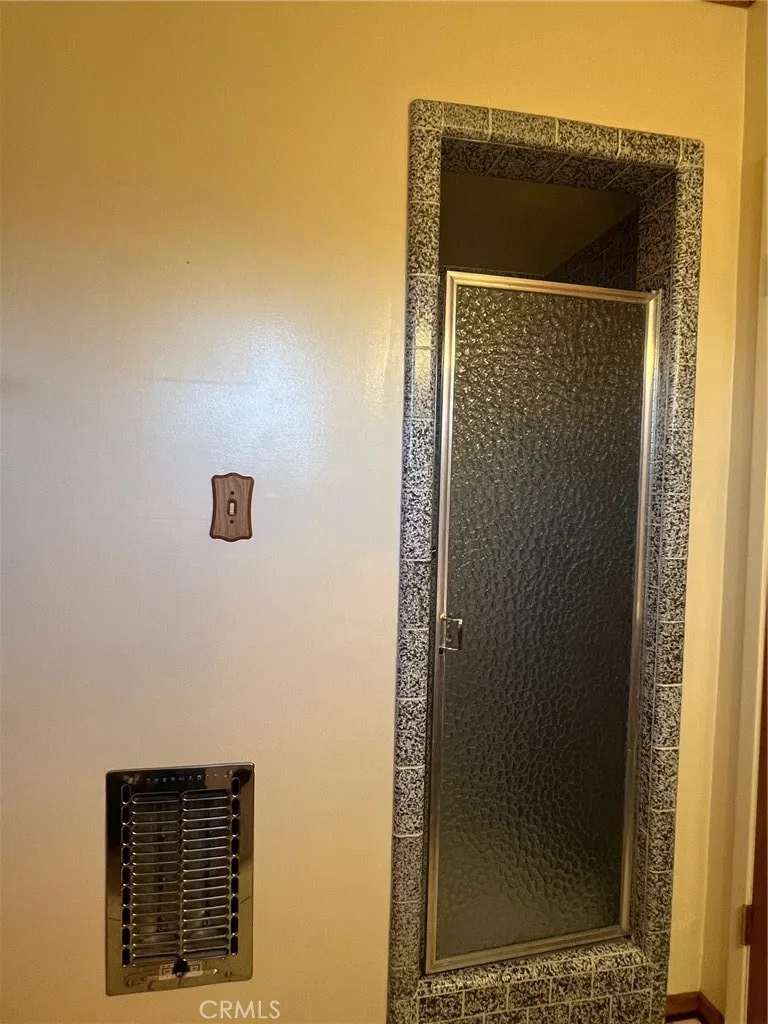 17375 Tullock Street, Bloomington, California 92316 home-pic-24