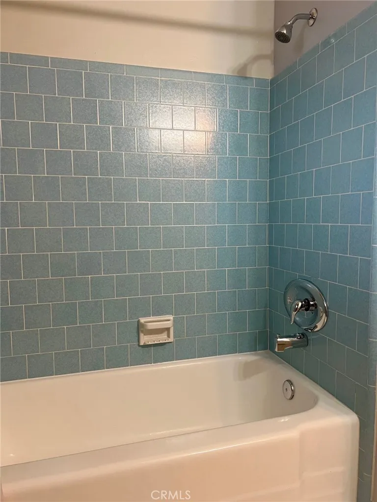 17375 Tullock Street, Bloomington, California 92316 home-pic-18