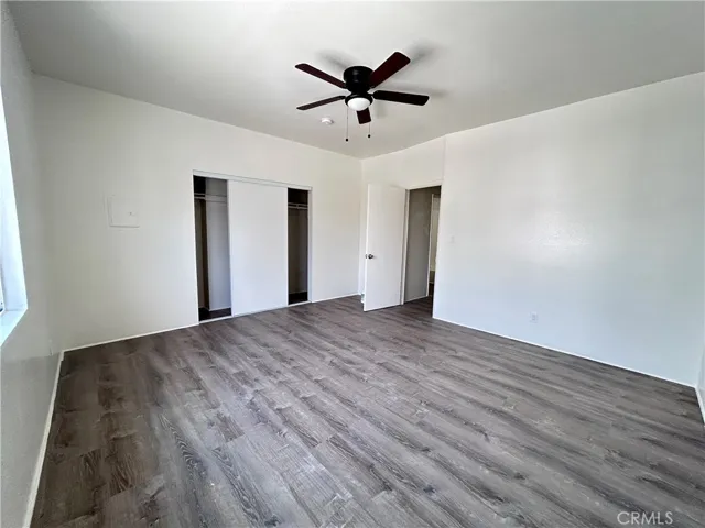 827 W 40th 1/2, Los Angeles, California 90037