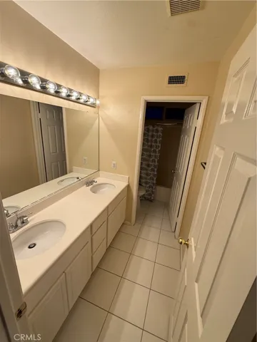 44 Via Florencia, Mission Viejo, California 92692