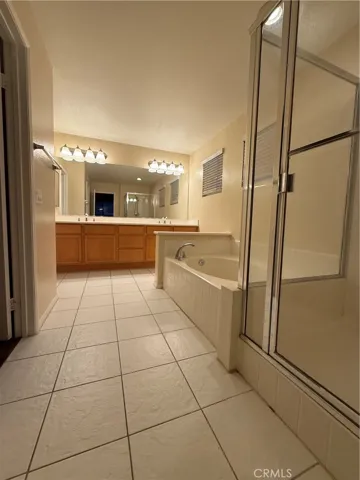 44 Via Florencia, Mission Viejo, California 92692