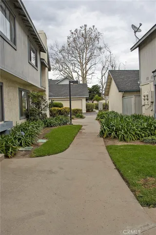 2021 E Bard Road, Oxnard, California 93033