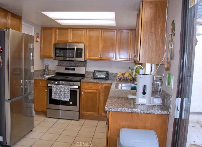 2021 E Bard Road, Oxnard, California 93033