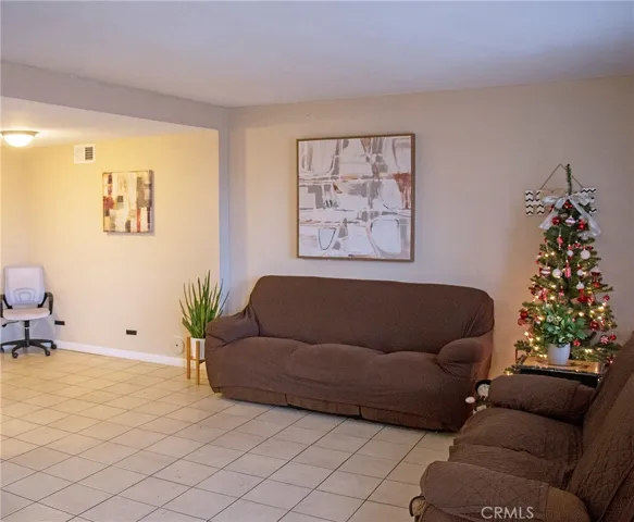 2021 E Bard Road, Oxnard, California 93033