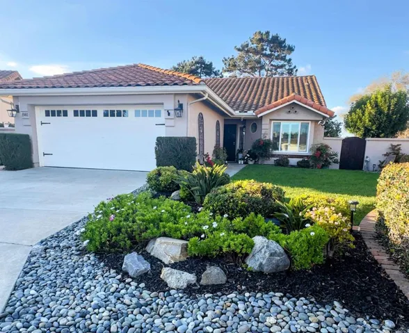 1981 Stonecrest Court, Vista, California 92081