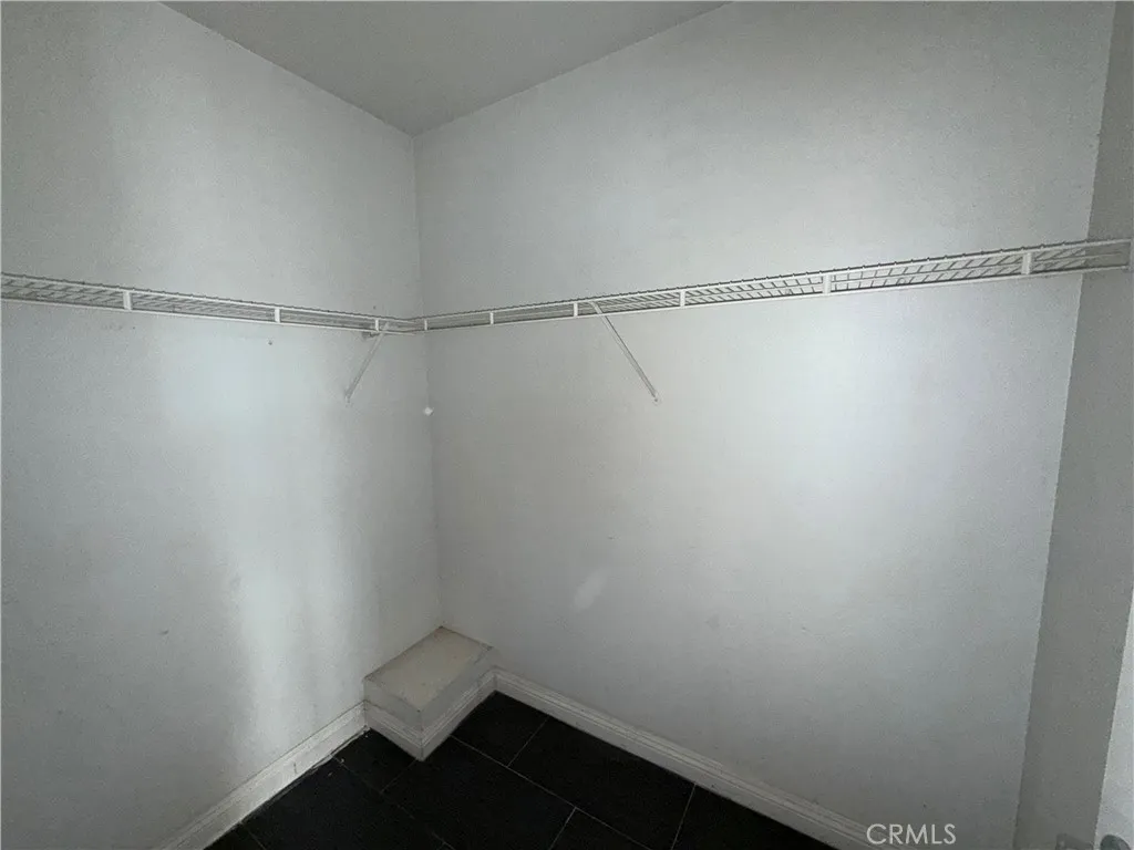 10851 Dove Lane, Adelanto, California 92301 home-pic-37
