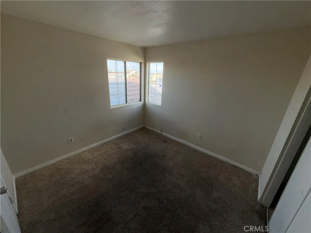 10851 Dove Lane, Adelanto, California 92301 home-pic-45