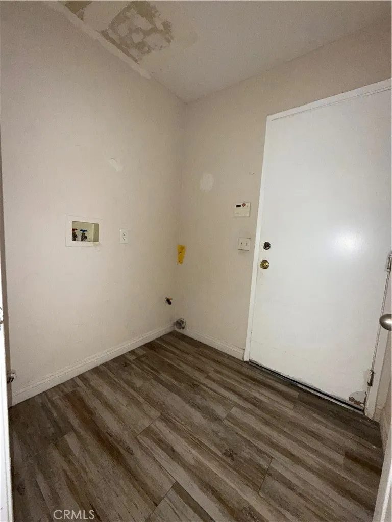 10851 Dove Lane, Adelanto, California 92301 home-pic-22