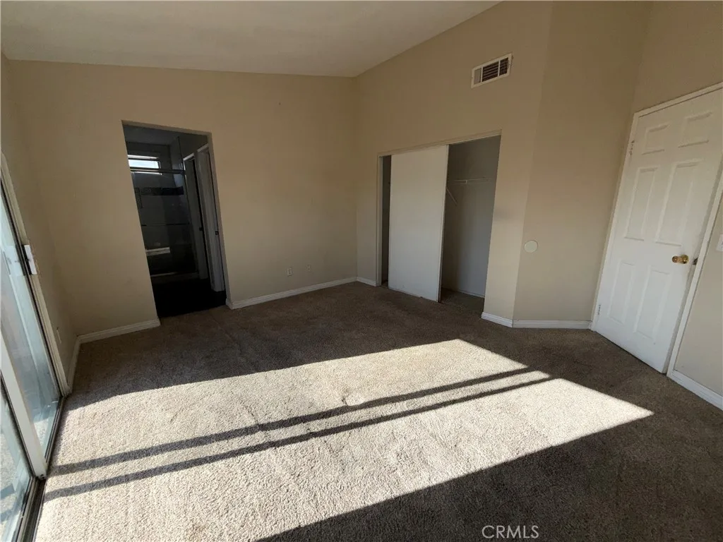 10851 Dove Lane, Adelanto, California 92301 home-pic-33