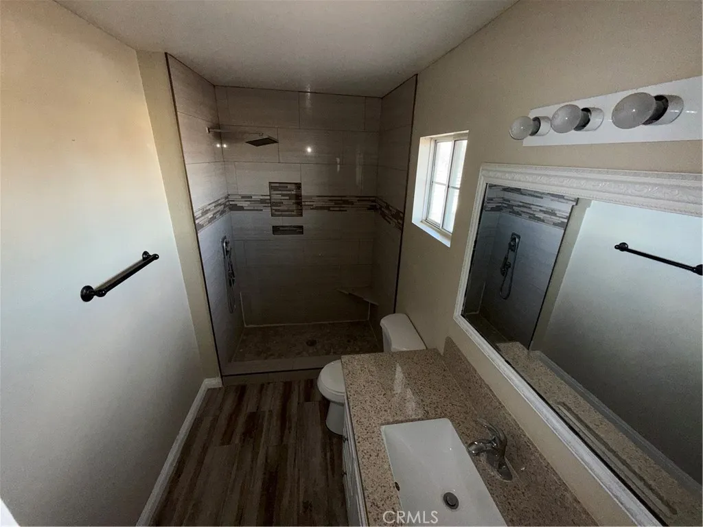10851 Dove Lane, Adelanto, California 92301 home-pic-48