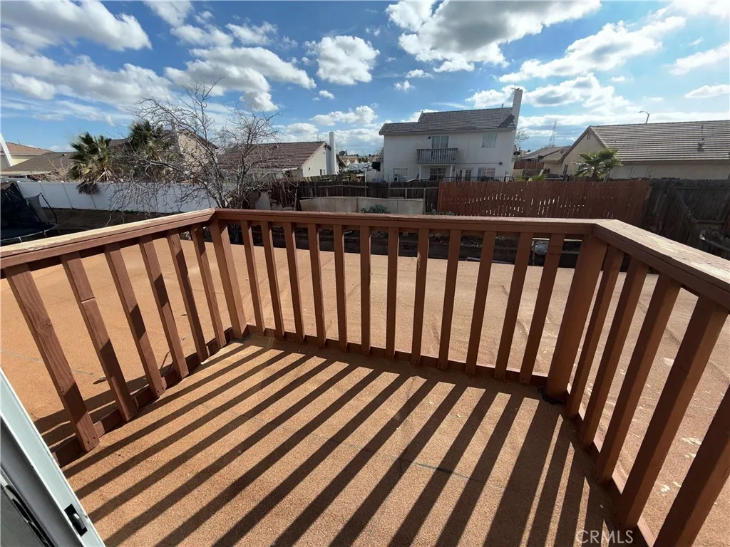 10851 Dove Lane, Adelanto, California 92301 home-pic-34