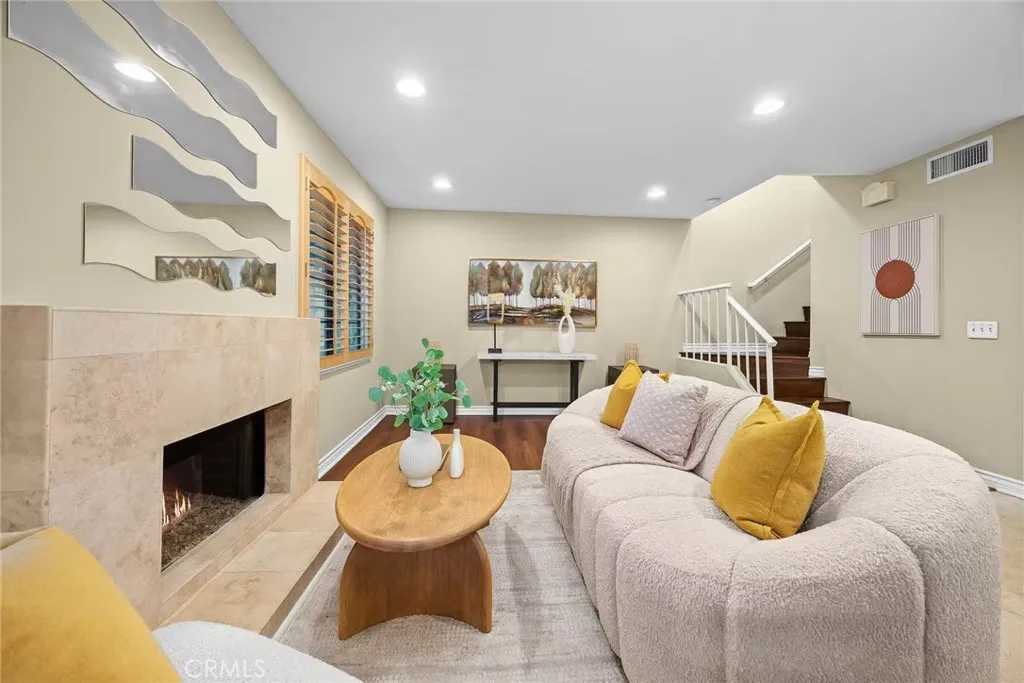 8723 1/2 Pine Crest Place, Rancho Cucamonga, California 91730 home-pic-3
