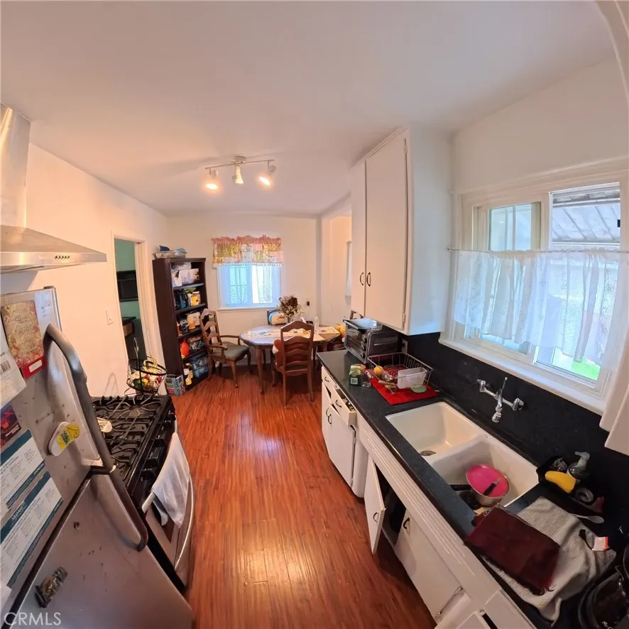 5824 Heliotrope, Maywood, California 90270 home-pic-20