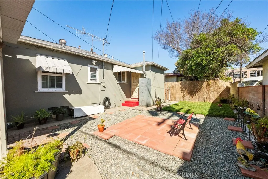 5824 Heliotrope, Maywood, California 90270 home-pic-27