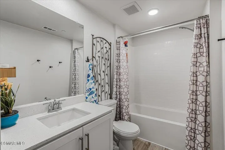 38-DSC07366