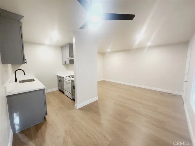 1100 W Porter Avenue 2, Fullerton, California 92833