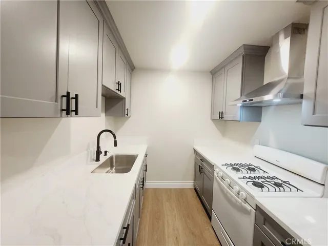 1100 W Porter Avenue 2, Fullerton, California 92833