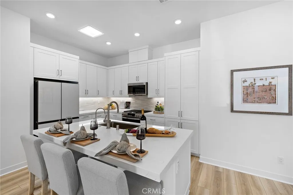 790 Sunrise Rd, Rancho Mission Viejo, California 92694 home-pic-8