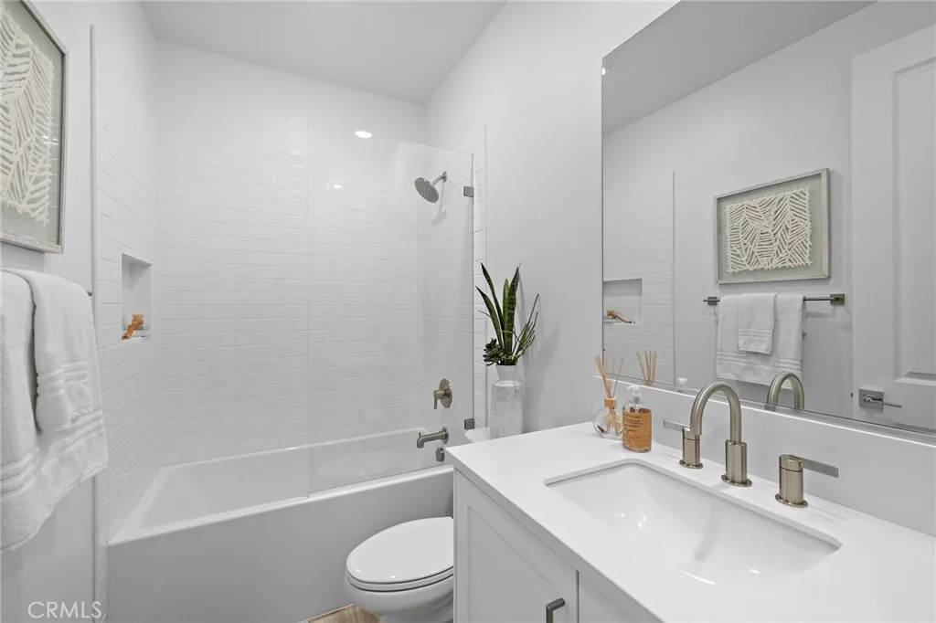 790 Sunrise Rd, Rancho Mission Viejo, California 92694 home-pic-25
