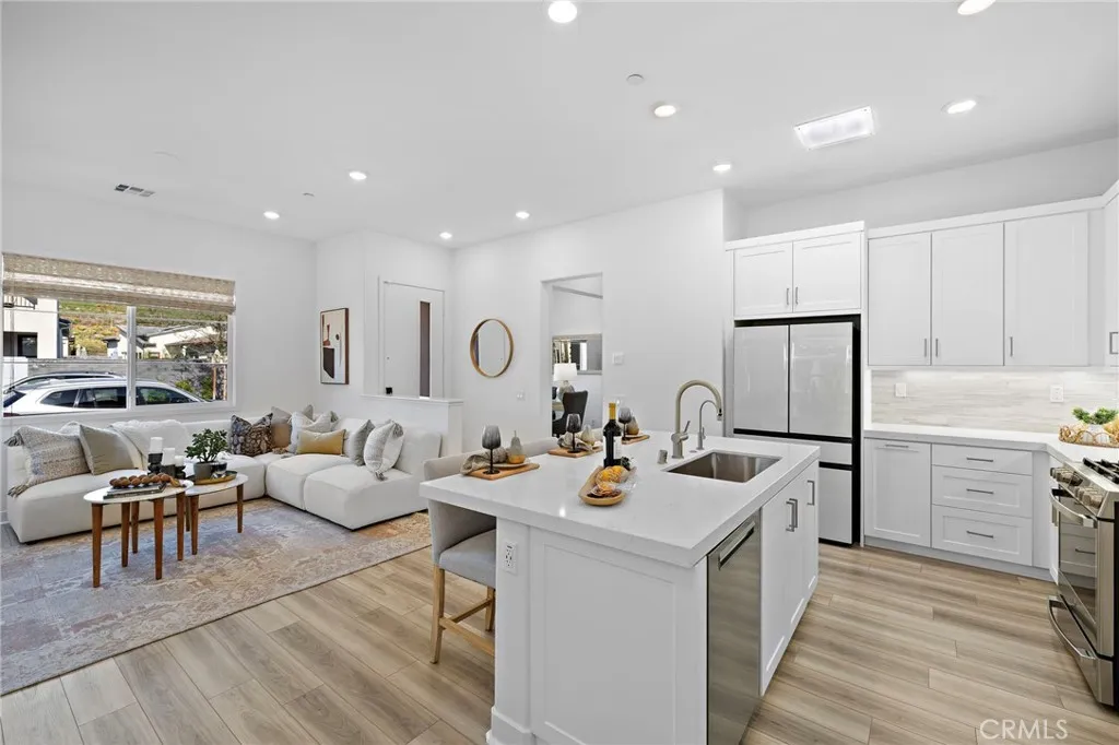 790 Sunrise Rd, Rancho Mission Viejo, California 92694 home-pic-6