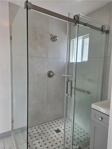 Master Bathroom Inside Main Bedroom