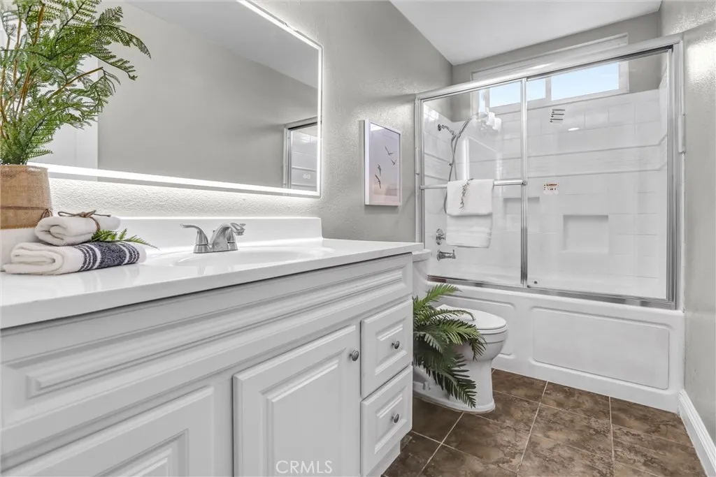 3543 Spanish Gate, Newbury Park, California 91320 home-pic-12