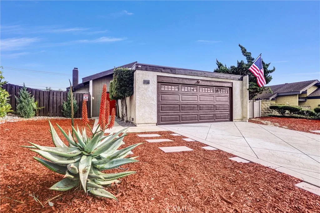 3543 Spanish Gate, Newbury Park, California 91320 home-pic-2