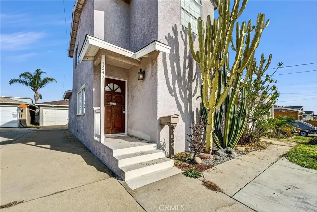 1647 W 215th, Torrance, California 90501 home-pic-3