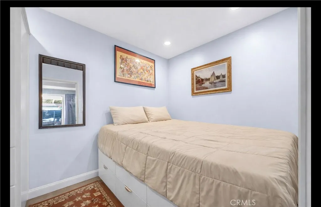 1647 W 215th, Torrance, California 90501 home-pic-33