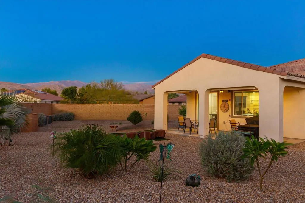 40647 Galileo Street, Indio, California 92203 home-pic-21