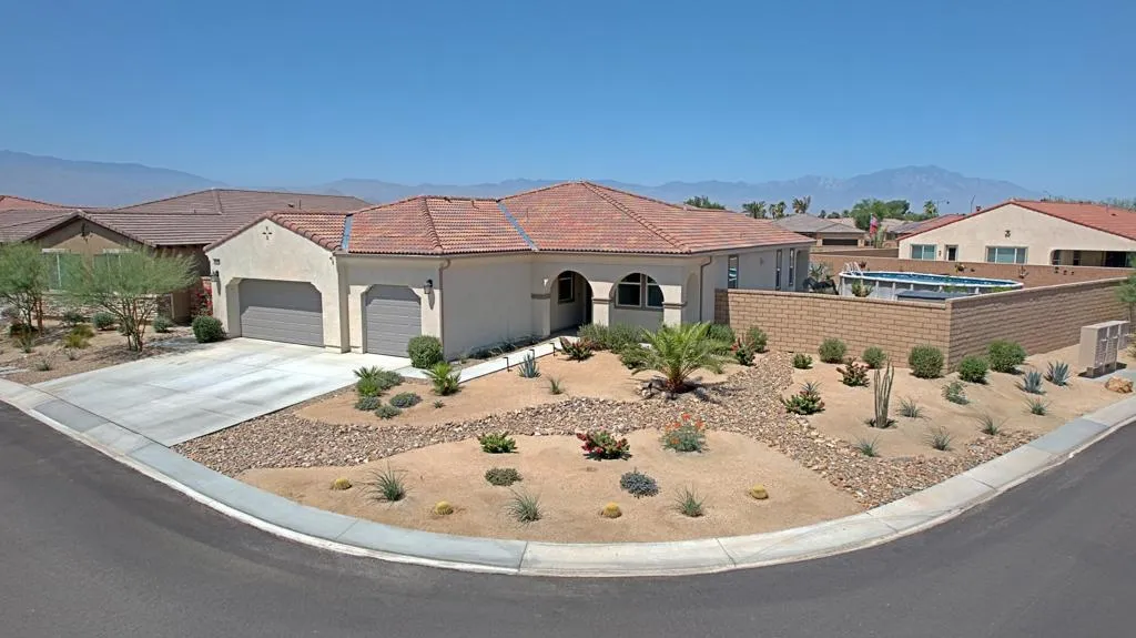 40647 Galileo Street, Indio, California 92203 home-pic-29