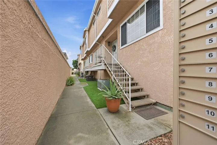 15202 S Normandie Avenue B, Gardena, California 90247