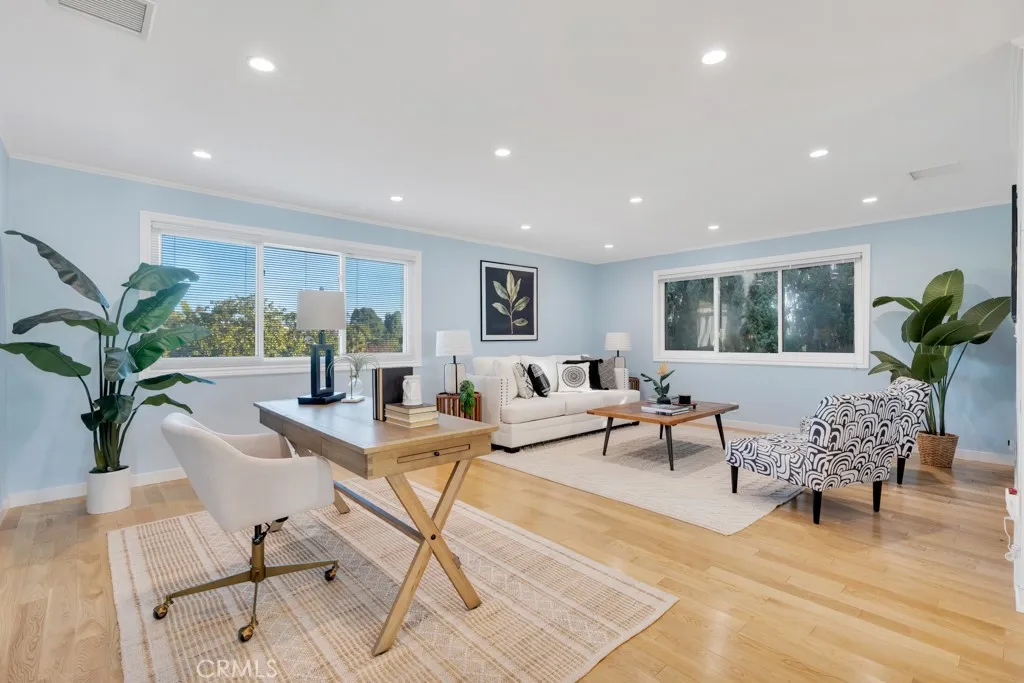5858 Abernathy, Los Angeles, California 90045 home-pic-22