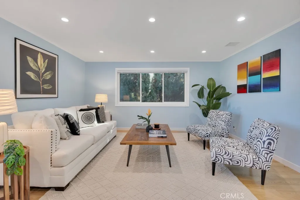 5858 Abernathy, Los Angeles, California 90045 home-pic-23