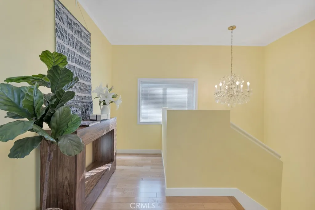 5858 Abernathy, Los Angeles, California 90045 home-pic-18