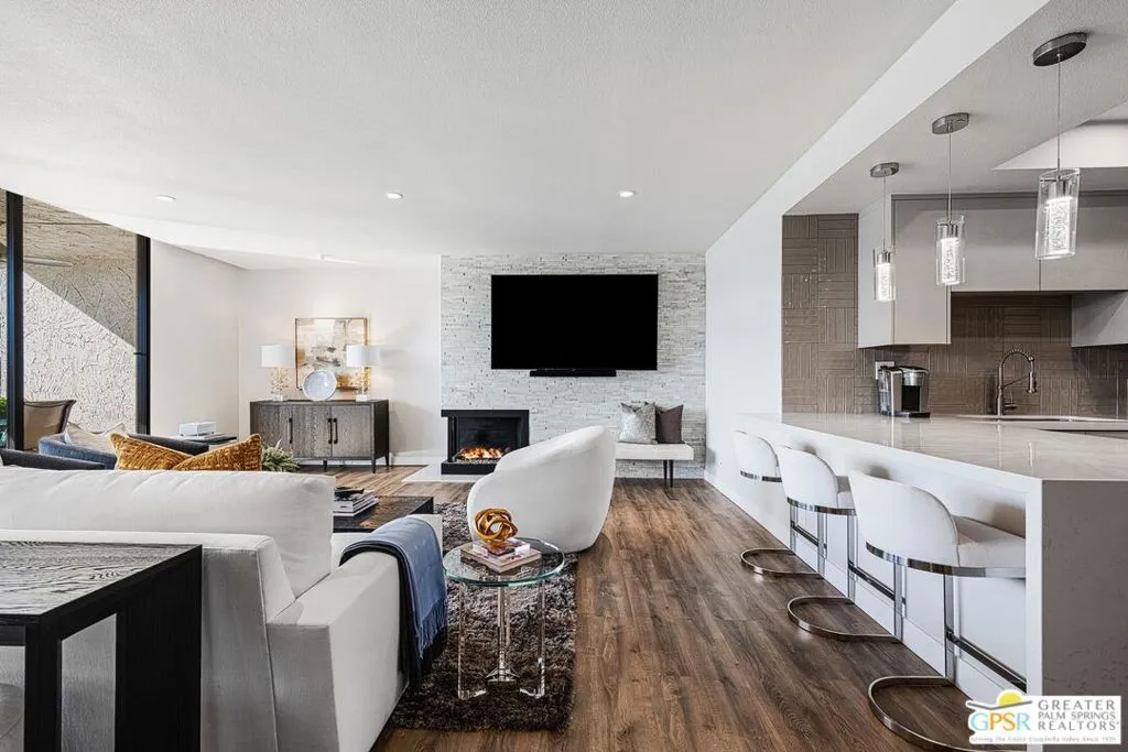 910 Island Drive 401, Rancho Mirage, California 92270 home-pic-4