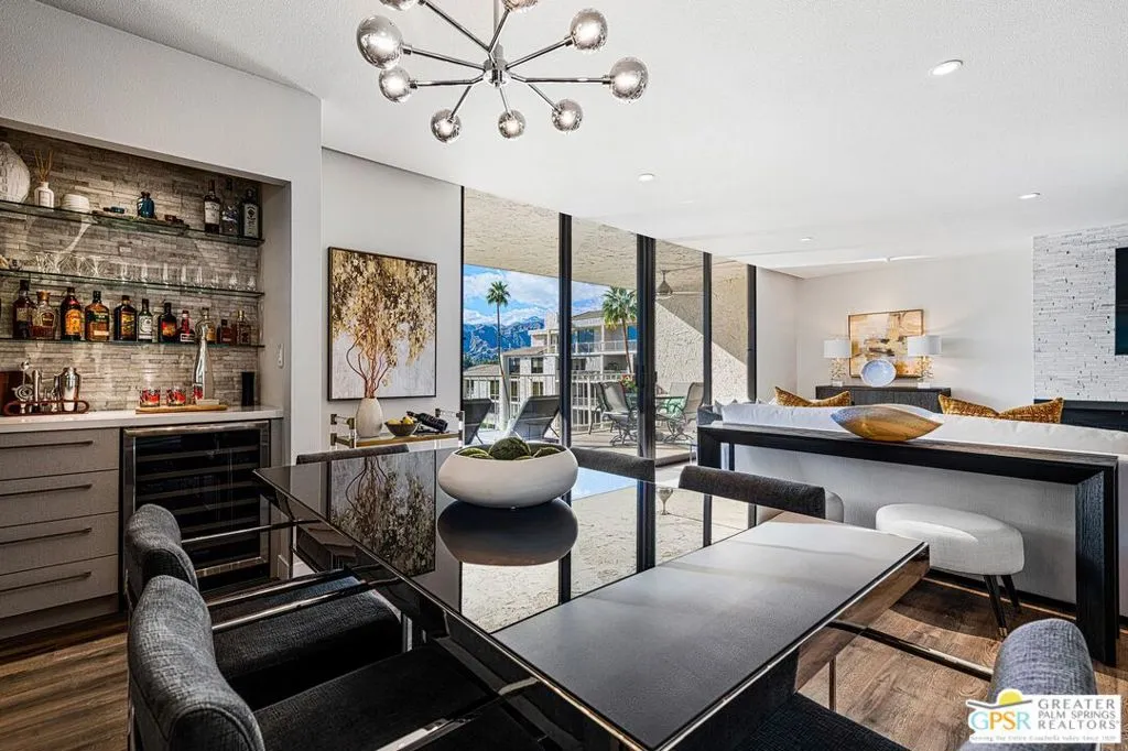 910 Island Drive 401, Rancho Mirage, California 92270 home-pic-8