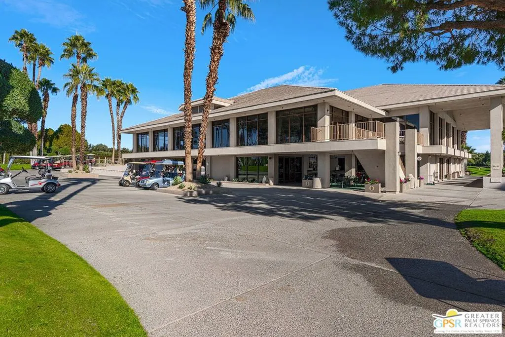 910 Island Drive 401, Rancho Mirage, California 92270 home-pic-40