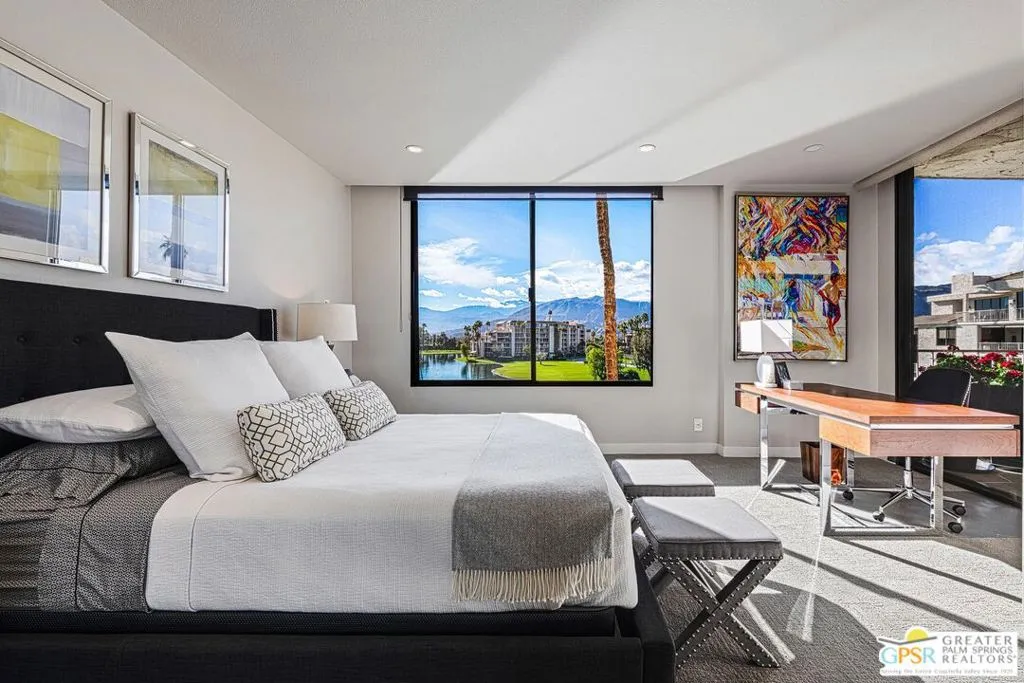 910 Island Drive 401, Rancho Mirage, California 92270 home-pic-24