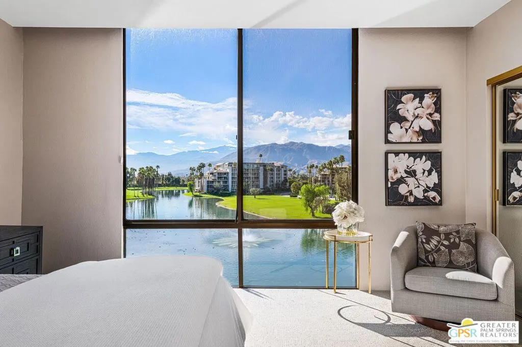 910 Island Drive 401, Rancho Mirage, California 92270 home-pic-20