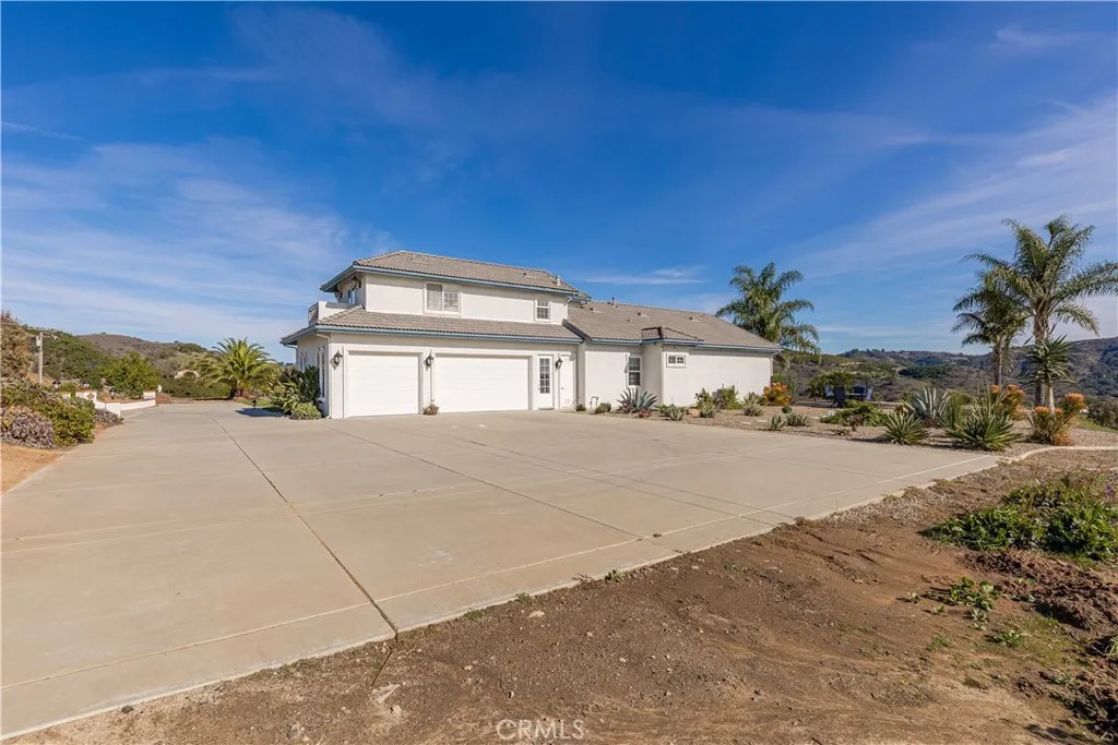 25025 Las Palmeras Dr, Temecula, California 92590 home-pic-41