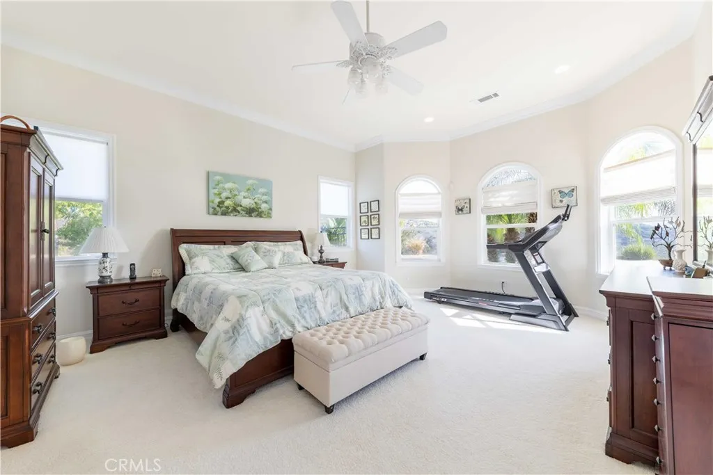 25025 Las Palmeras Dr, Temecula, California 92590 home-pic-21