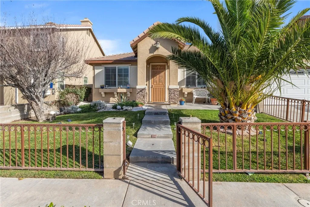 9171 Ravenswood, Hesperia, California 92344 home-pic-2