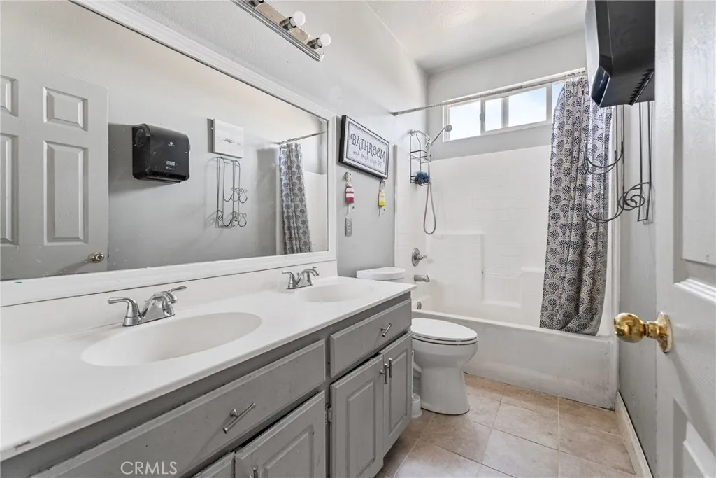 9171 Ravenswood, Hesperia, California 92344 home-pic-21