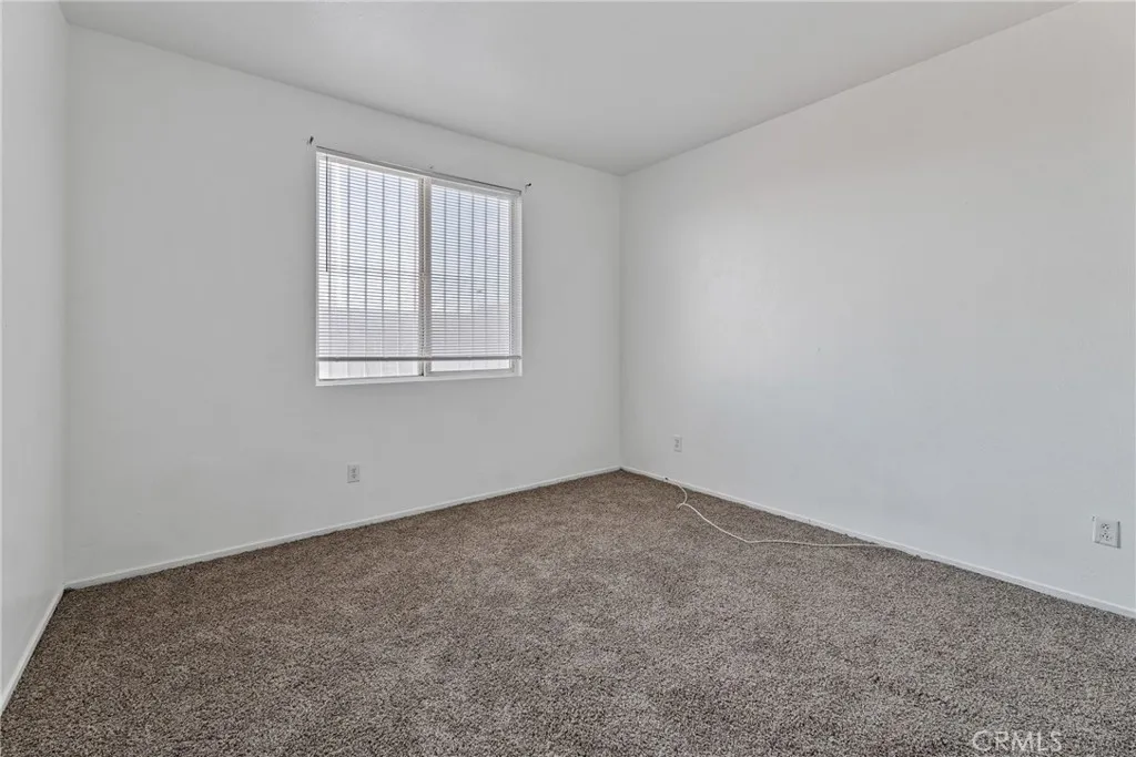 9171 Ravenswood, Hesperia, California 92344 home-pic-18