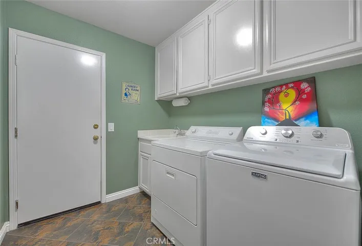 Dounstairs Laundry Room