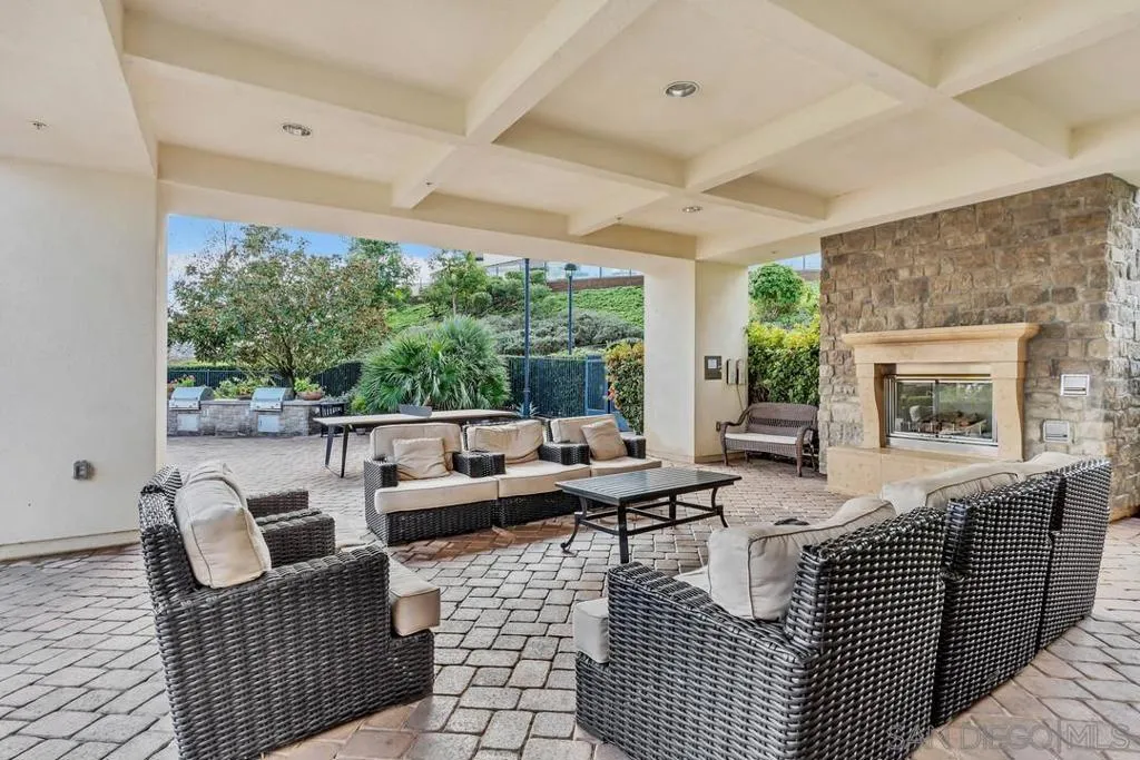 21512 Harmony Village Drive, Escondido, California 92029 home-pic-67