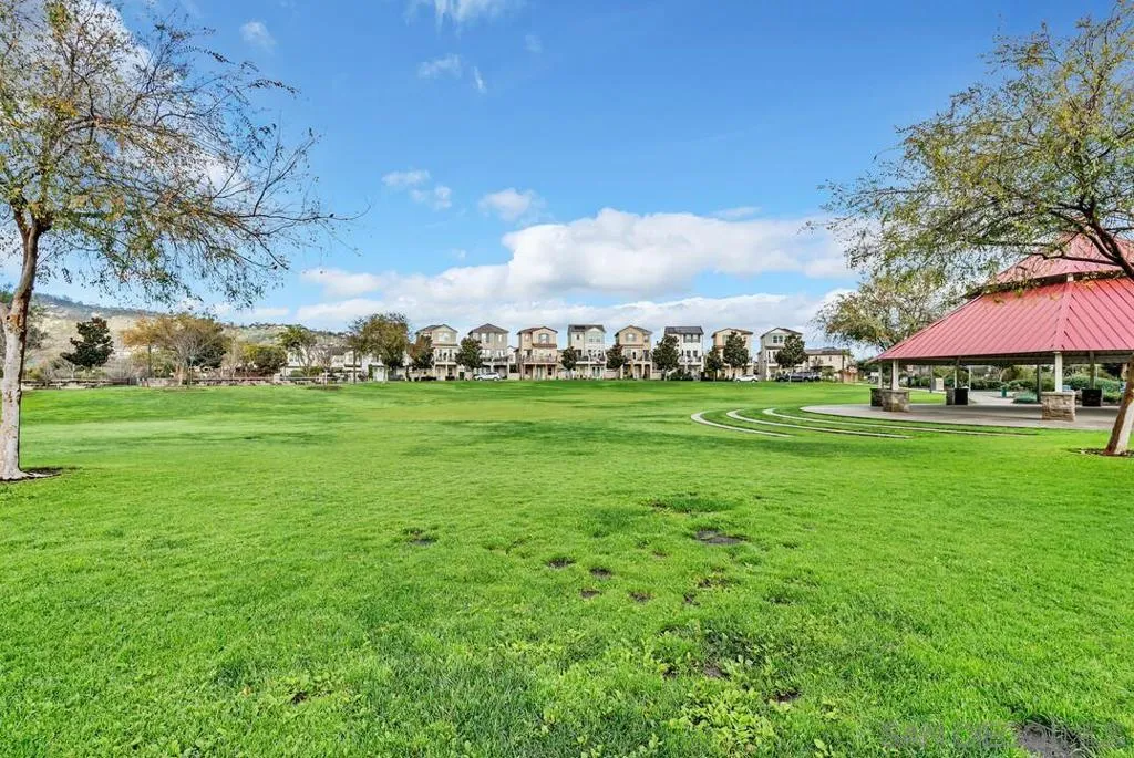 21512 Harmony Village Drive, Escondido, California 92029 home-pic-57