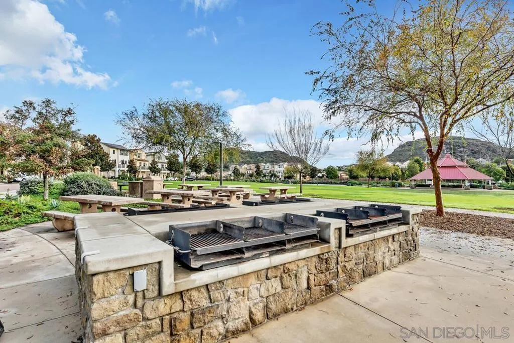 21512 Harmony Village Drive, Escondido, California 92029 home-pic-58